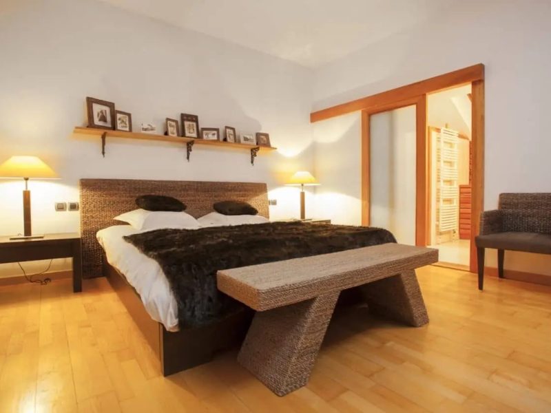 chambre-la-master-appart-chateau-des-girards-1264x840-1